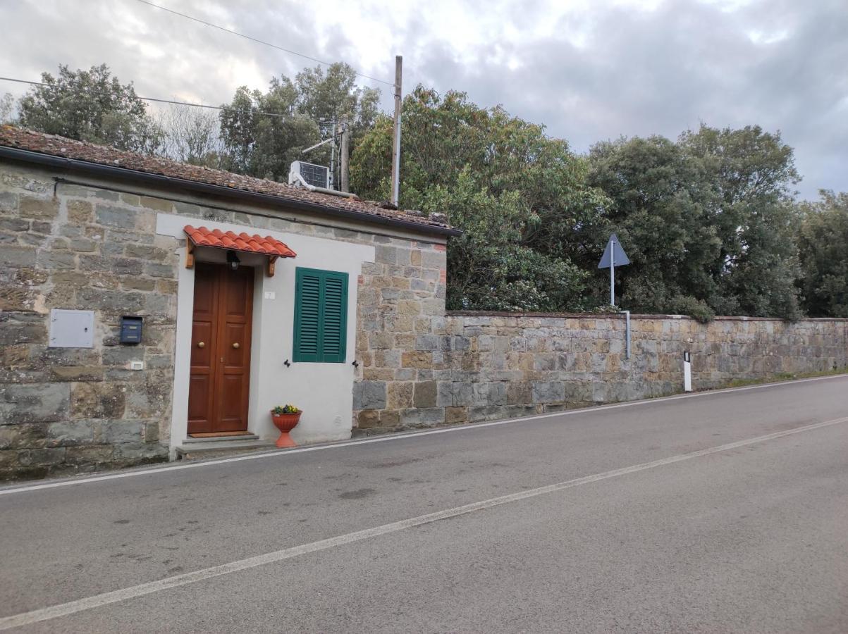 La Piccola Posta Di *